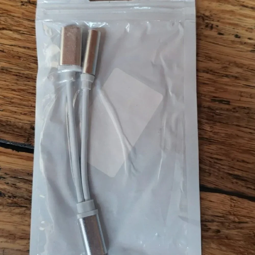 2 in 1 C to 3.5mm Cable Splitter